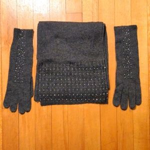 NWOT Forte Cashmere & Rhinestone Gloves, Scarf